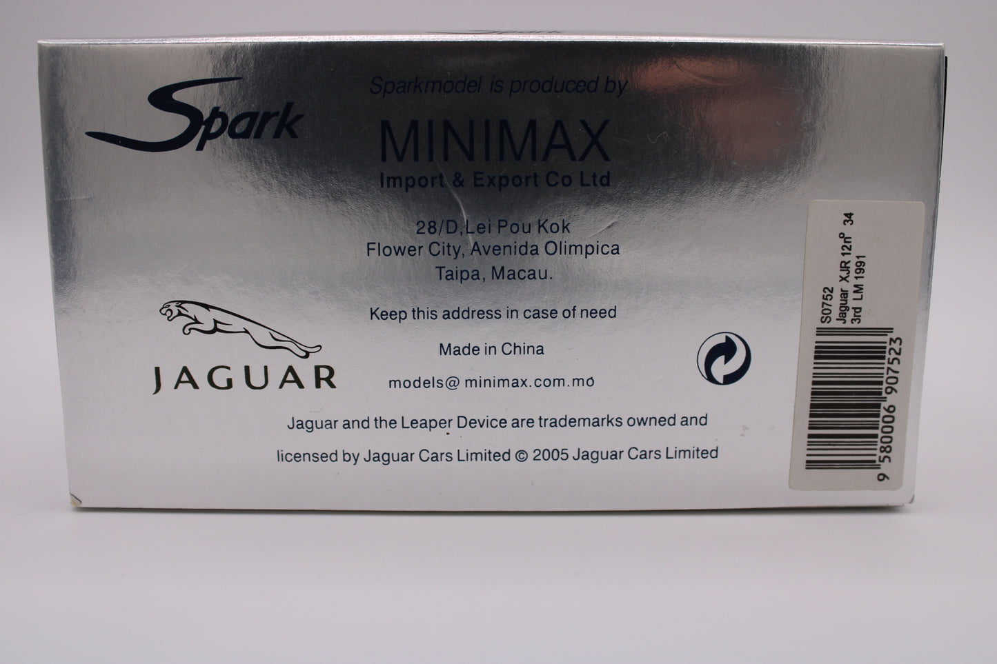 Jaguar XJR 12 Silk Cut - Le Mans 1991 #34 - Spark S0752 - 1/43 Scale Model