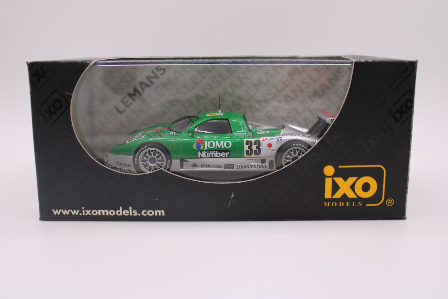 Nissan R390 GT1 "JOMO" #33 - Le Mans 1998 - IXO LMC066 - 1/43 Scale Model