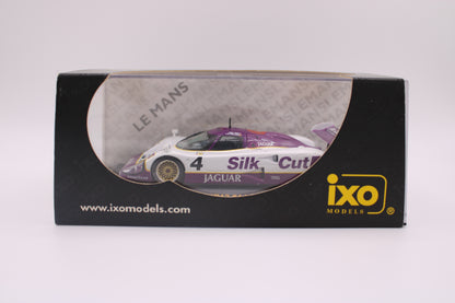 Jaguar XJR12 "Silk Cut" #4 - Le Mans 1990 - IXO LMC017 - 1/43 Scale Model