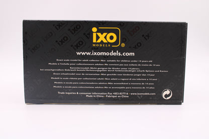 Jaguar XJR12 "Silk Cut" #4 - Le Mans 1990 - IXO LMC017 - 1/43 Scale Model