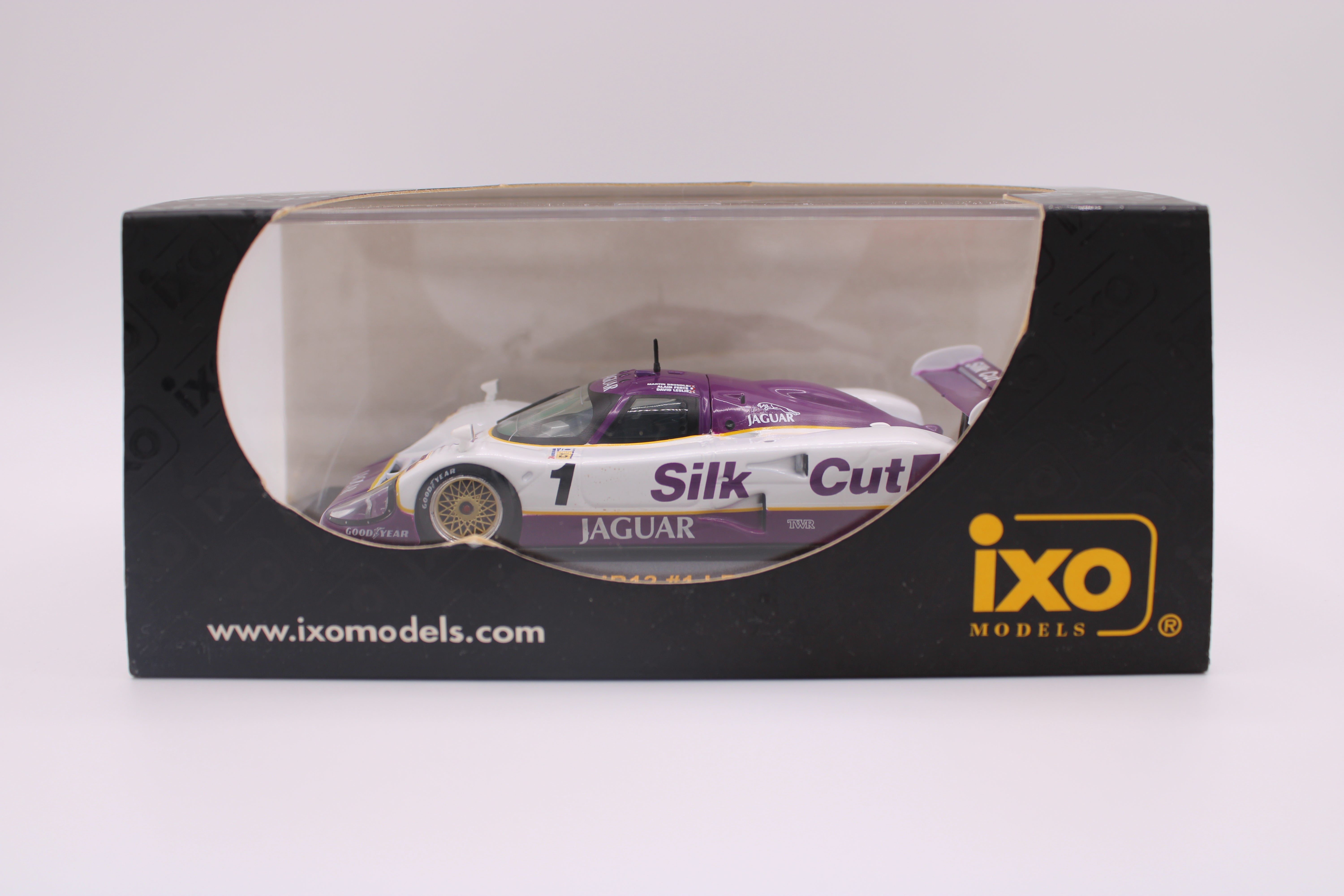 Jaguar XJR12 