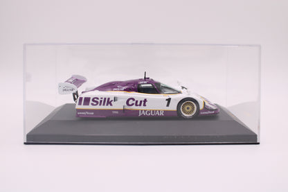 Jaguar XJR12 "Silk Cut" #1 - Le Mans 1990 - IXO LMC015 - 1/43 Scale Model