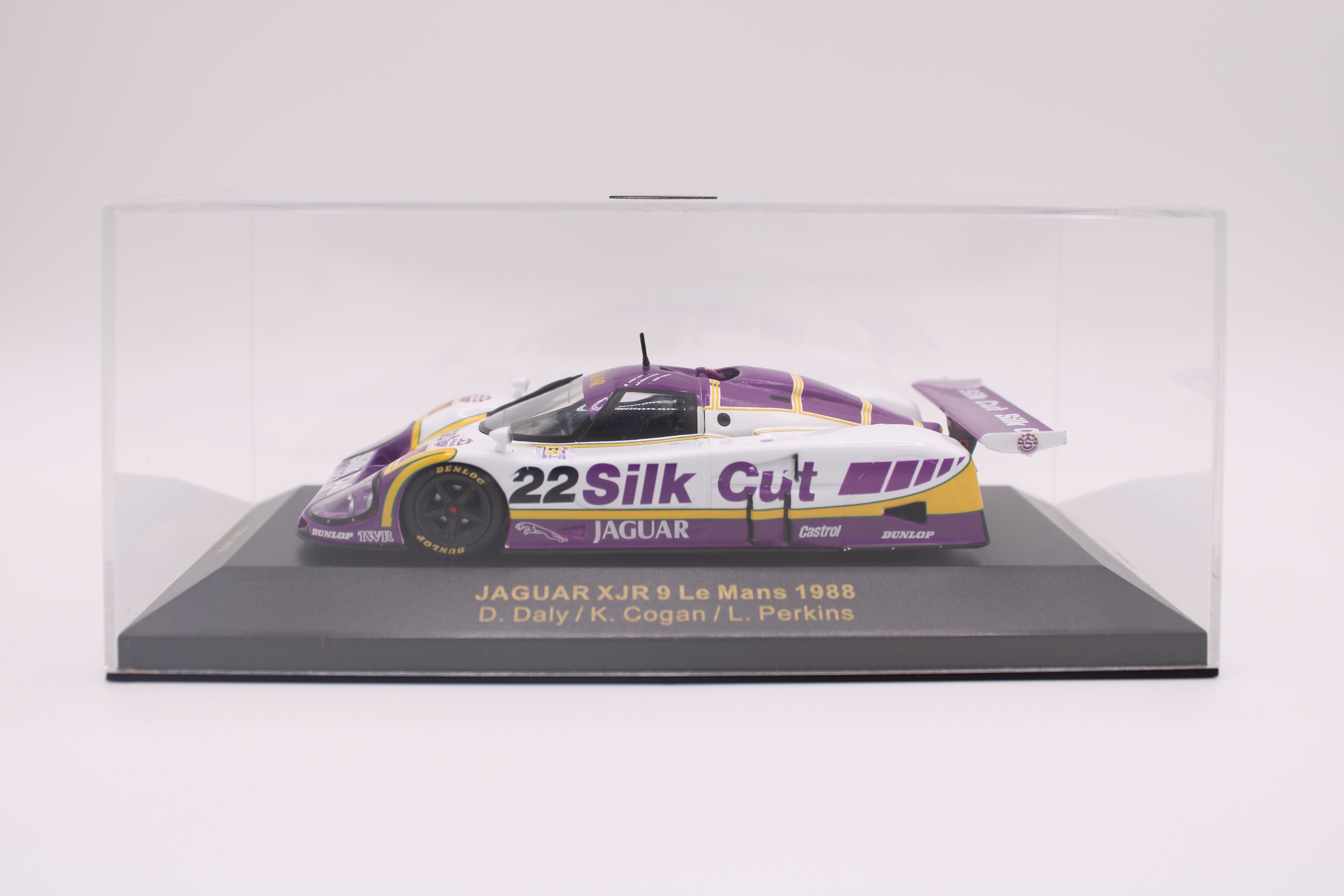 Jaguar XJR 9 