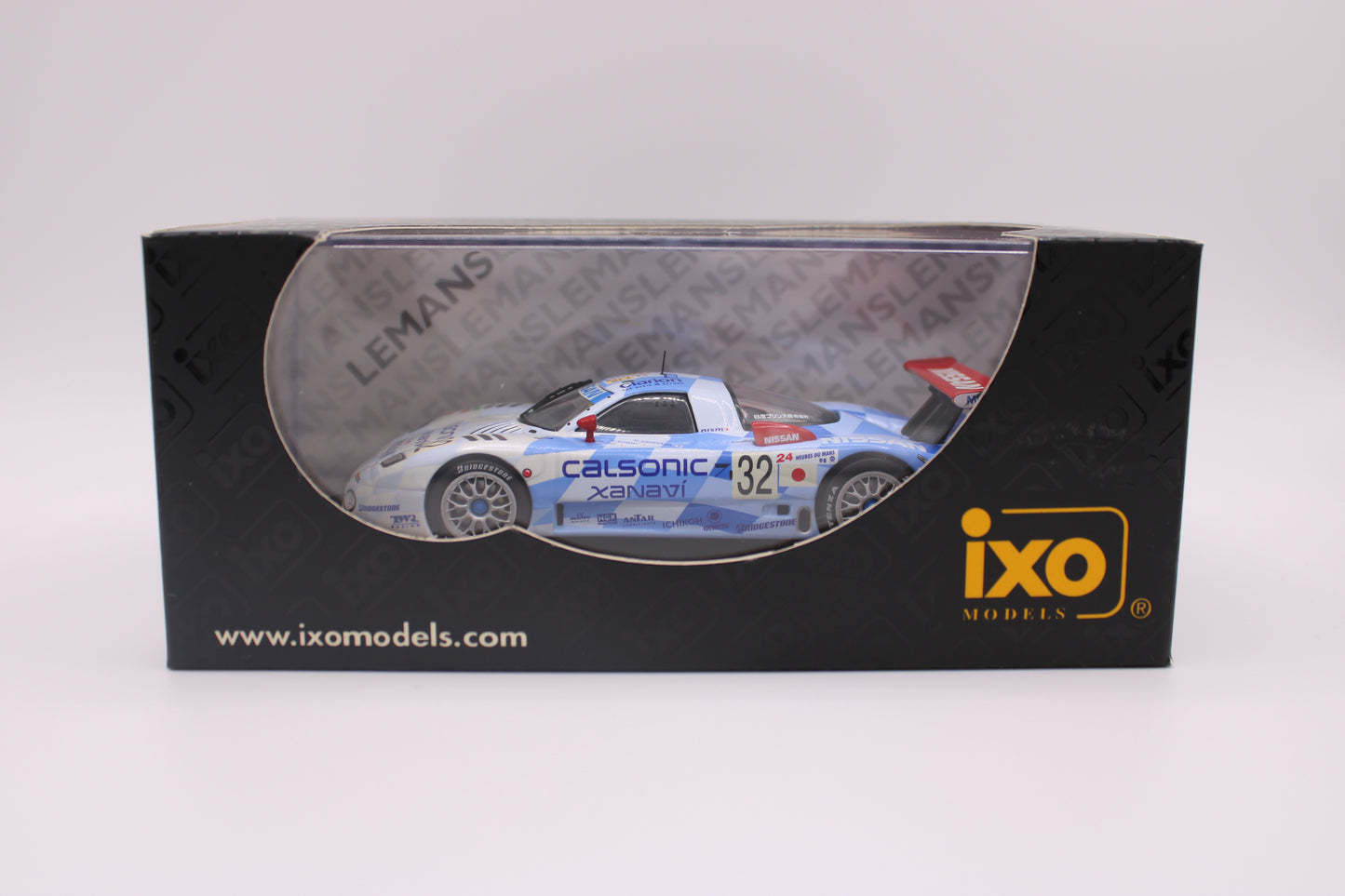 Nissan R390 GT1 "CALSONIC" #32 - Le Mans 1998 - IXO LMC034 - 1/43 Scale Model