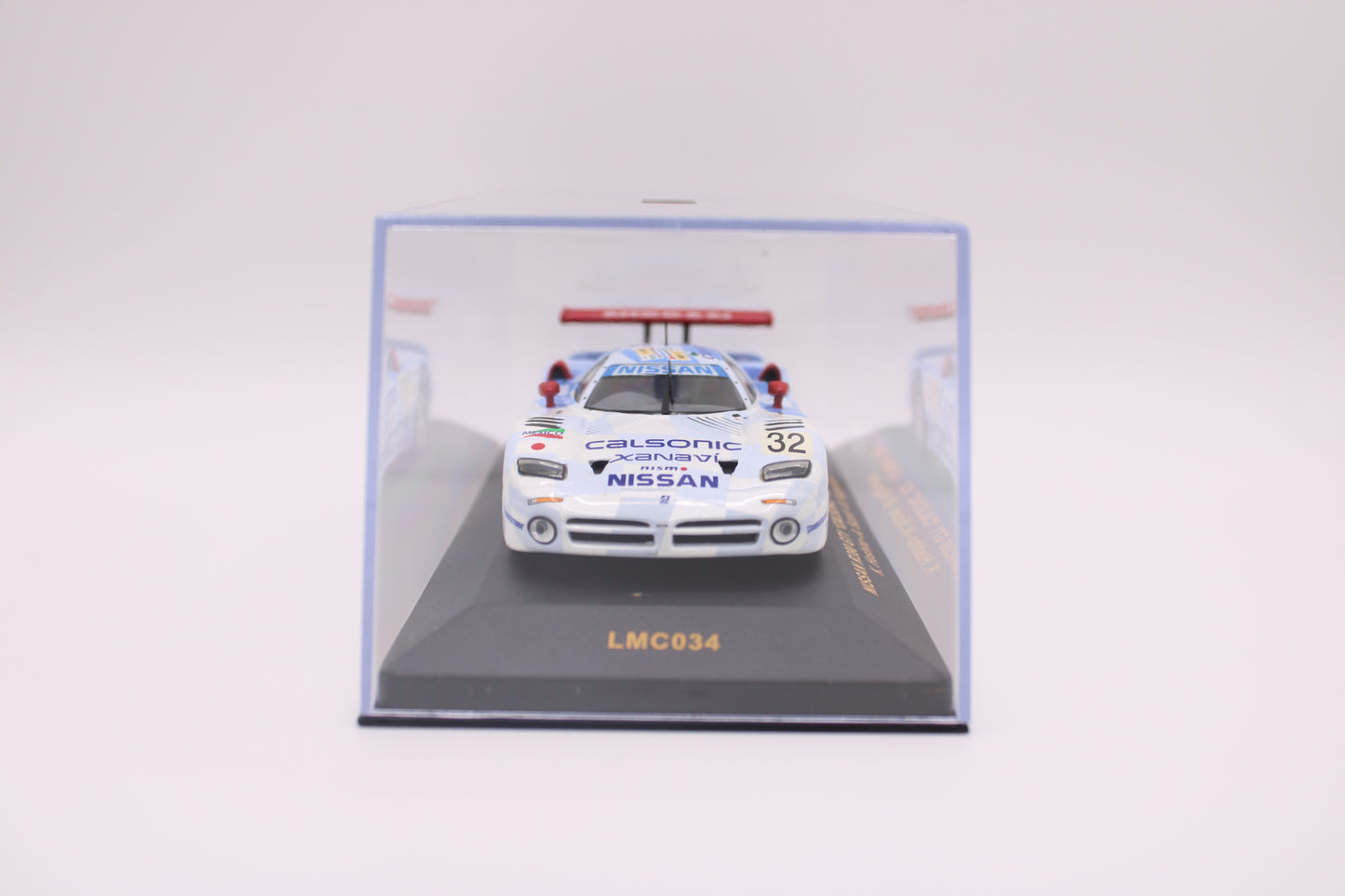 Nissan R390 GT1 "CALSONIC" #32 - Le Mans 1998 - IXO LMC034 - 1/43 Scale Model