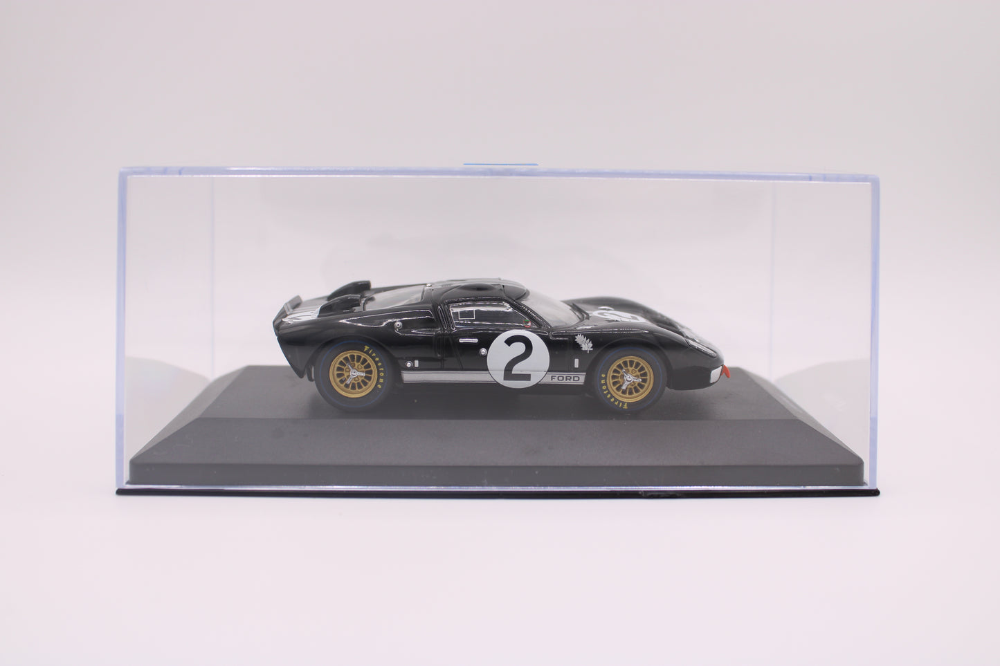 Ford GT 40 Mk II #2 - Winner Le Mans 1966 - IXO - 1/43 Scale Model