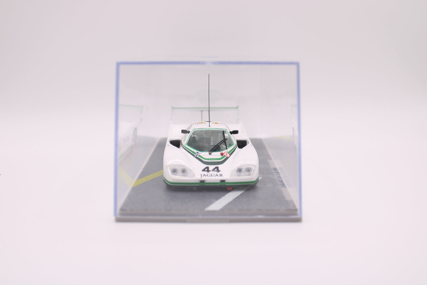 Jaguar XJR-5 #44 - Le Mans 1984 - Bizarre - 1/43 Scale Model