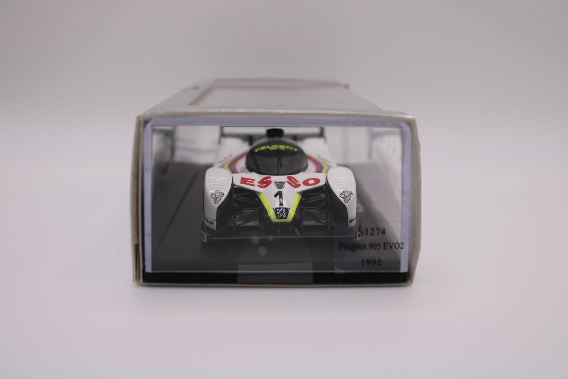 Peugeot 905 EVO2 