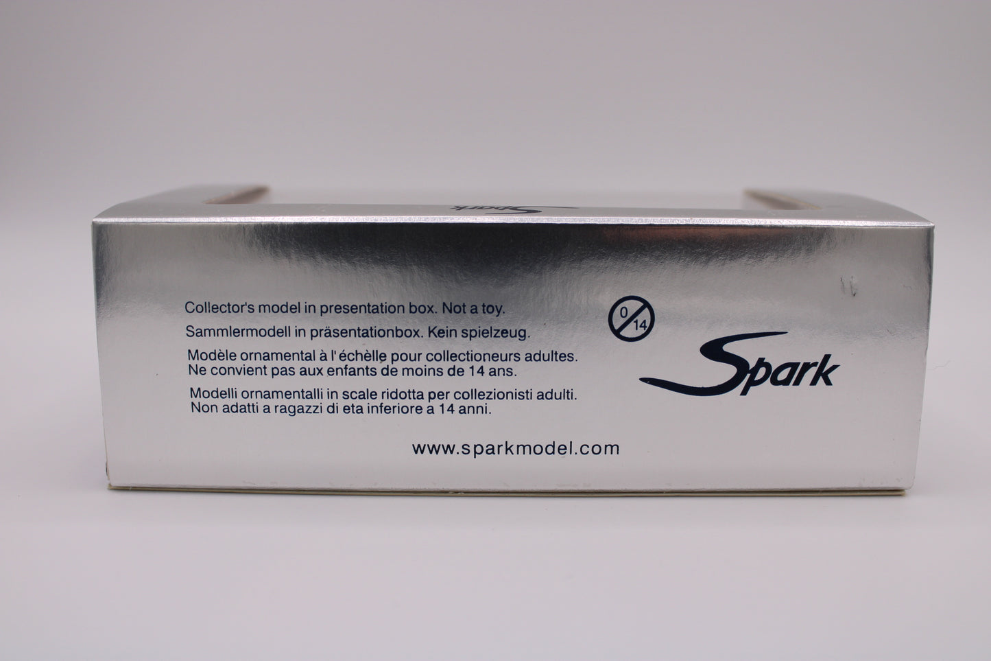 Jaguar XJR 12 Silk Cut - Le Mans 1991 #34 - Spark S0752 - 1/43 Scale Model