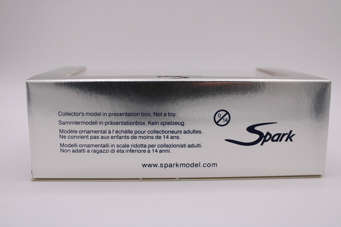 Jaguar XJR 8 "Silk Cut" #5 - Le Mans 1987 - Spark S0759 - 1/43 Scale Model