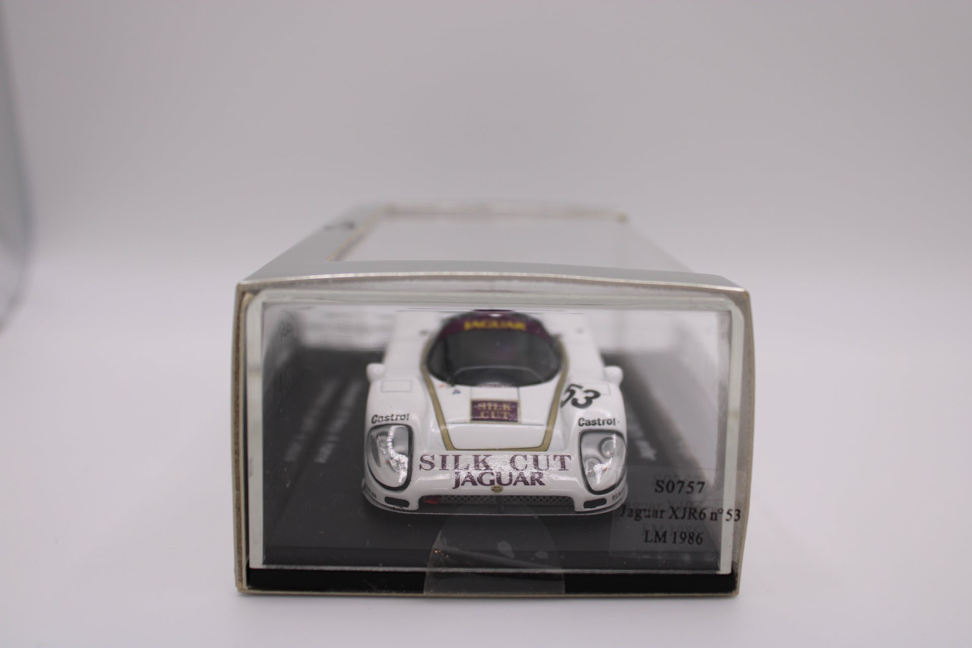 Jaguar Sports Racing Car Model XJR-14 Silk Cut Team 3 Red, Le Mans France 1990 2r0ngt6 Jaguar Sports Racing Car Model XJR-14 Silk Cut Team 3 Red, Le Mans France 1990 2r0ngt6